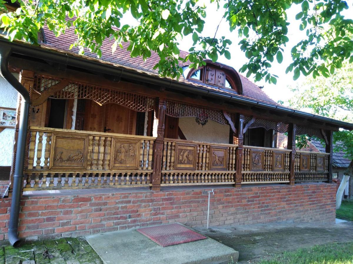 Apartamento Umjetnicka Etno Kuca Luka Podravske Sesvete Exterior foto